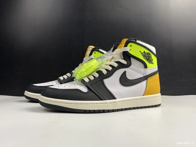 OG 555088-118 AIR HIGH 1 'VOLT GOLD' JORDAN RETRO 0830